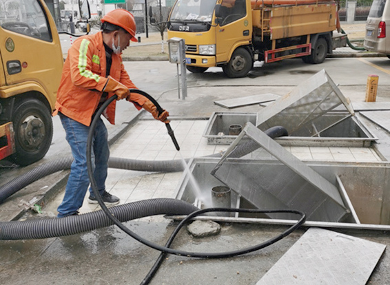 市北隔油池清理